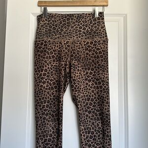 EVCR (Evolution and Creation) Golden Leopard 7/8 Legging (High-Waist)  Size M